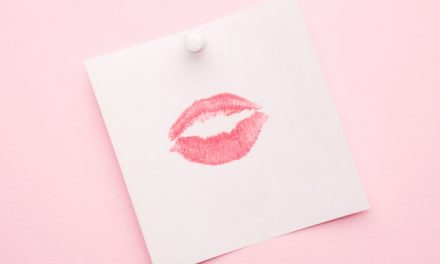 Tips on How to Be A Better Kisser