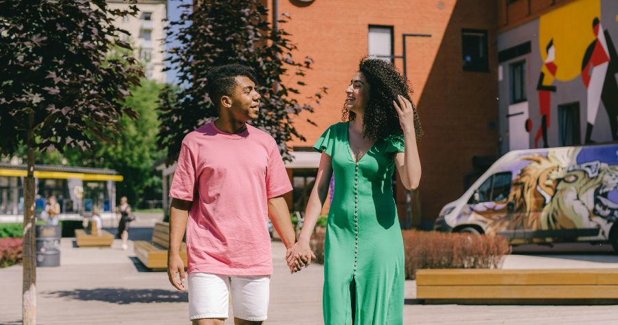 2026 包養行情完整解析：PTT 網友討論的真實行情與影響因素一次看懂