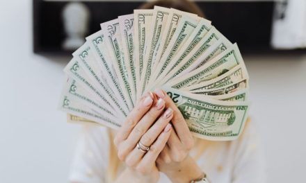 2026 如何在家賺錢？10 大「超好賺」獲利方法與社交變現全攻略