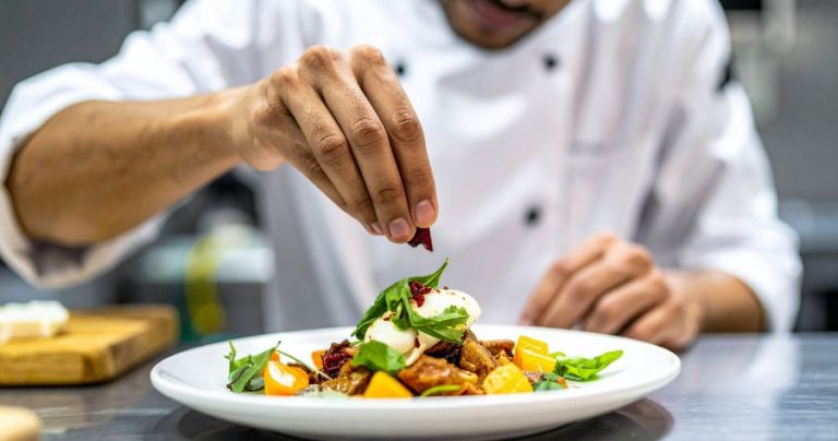 台北高級餐廳推薦排名 2026｜Fine Dining、頂級牛排、米其林星級完整攻略
