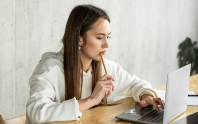 女生兼職月入 5 萬怎麼做?2026 完整指南:女大生兼職推薦、高時薪選項與月薪五萬實現方法