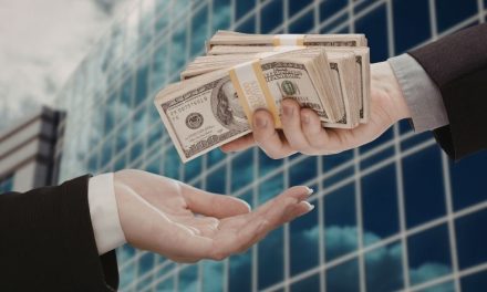 包養贊助怎麼給比較安全？2026 完整指南：現金 vs 轉帳、給付時機、雙方保護機制與避雷守則